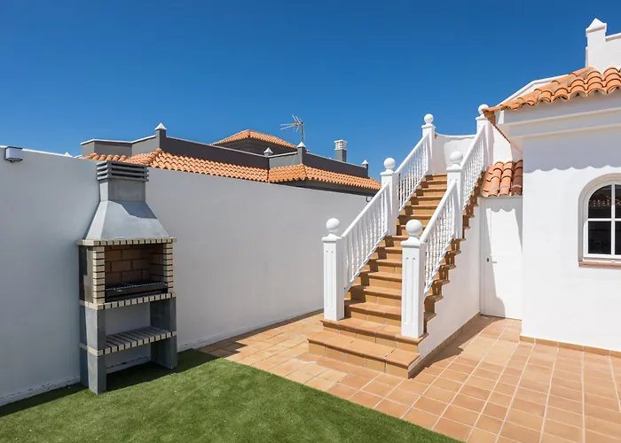 Villa Home2book Luxury Escape, Private Pool & Bbq