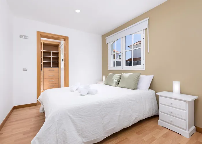 Home2book Luxury Escape, Private Pool & Bbq Villa *